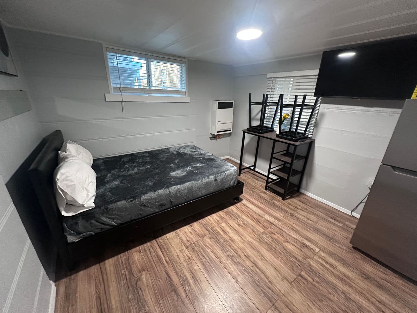 East Los Angeles Apartment: 930-932 Fraser Avenue