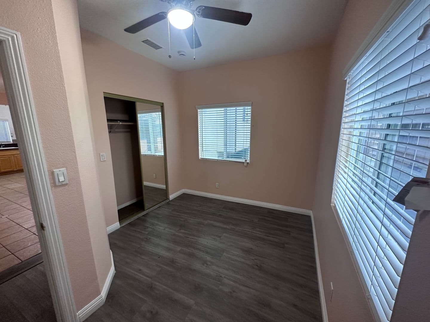 Los Angeles Apartment: 2426 Wabash Avenue