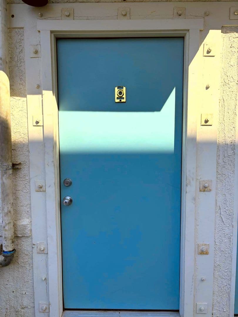 Los Angeles Apartment: 1222 E 78th Street