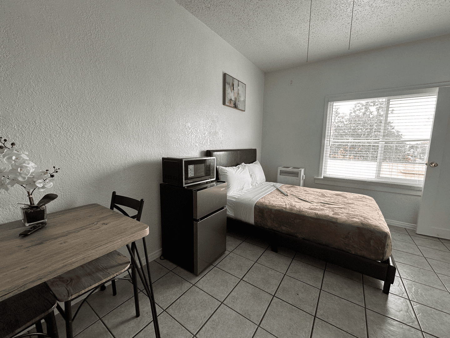 Los Angeles Apartment: 5117-5123 S Avalon Boulevard