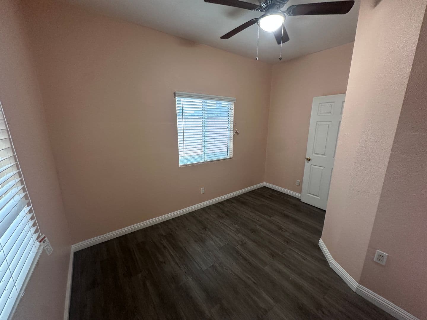Los Angeles Apartment: 2426 Wabash Avenue