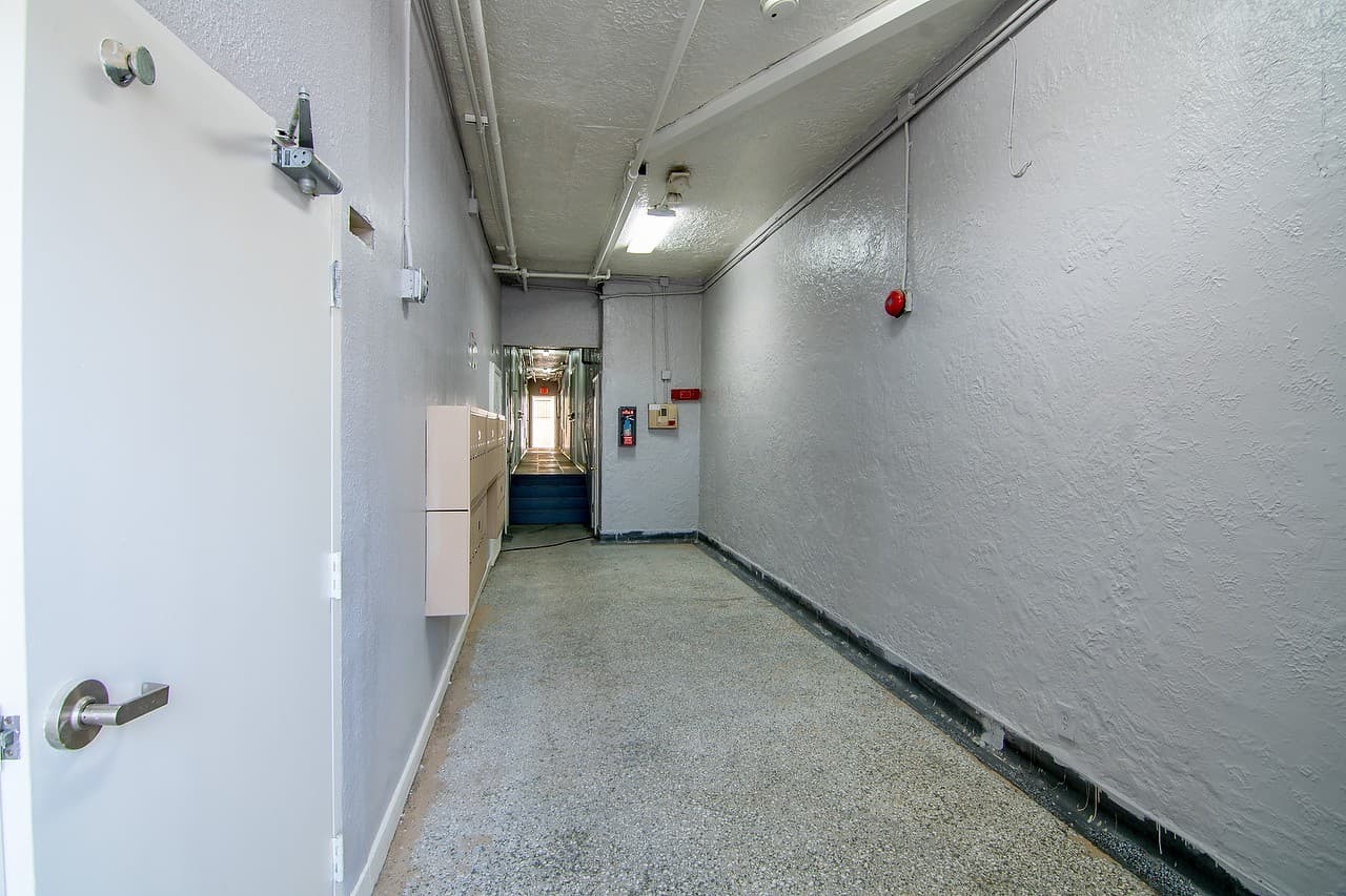 Los Angeles Apartment: 5117-5123 S Avalon Boulevard
