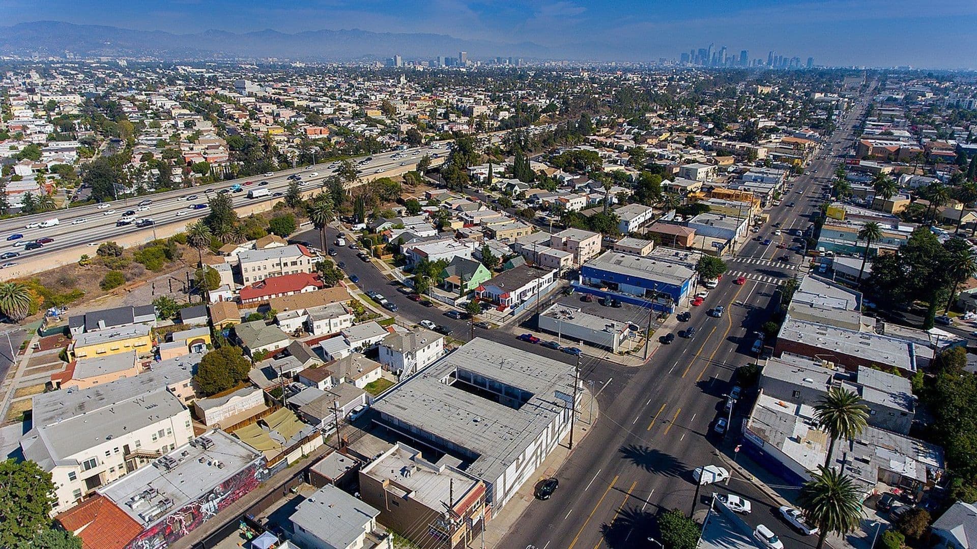 Los Angeles Apartment: 4905 W Adams Blvd