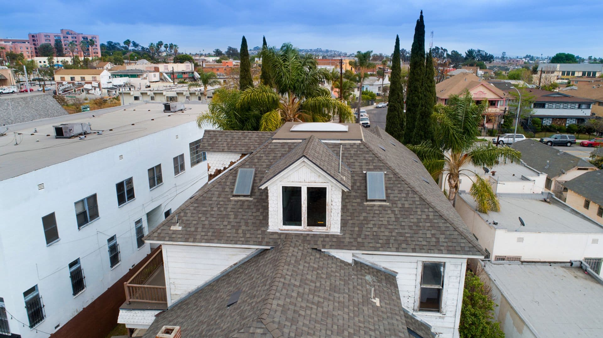 Los Angeles Apartment: 131 S Boyle Avenue