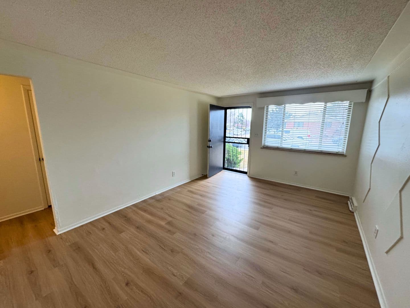 Aurora Apartment: 10800-10810 E 4th Way