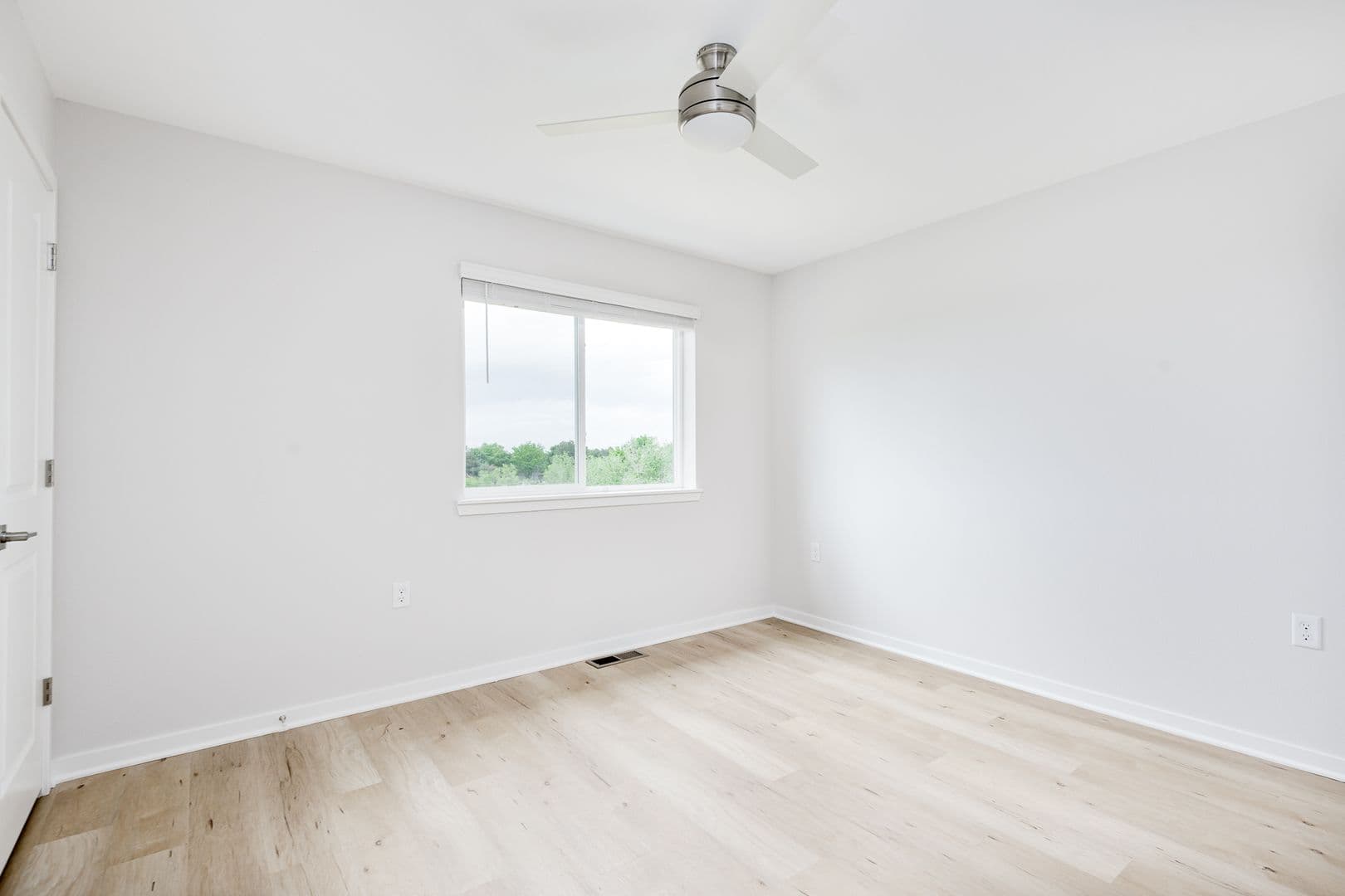 Aurora Townhome: 16001-16065 E 16th Ave