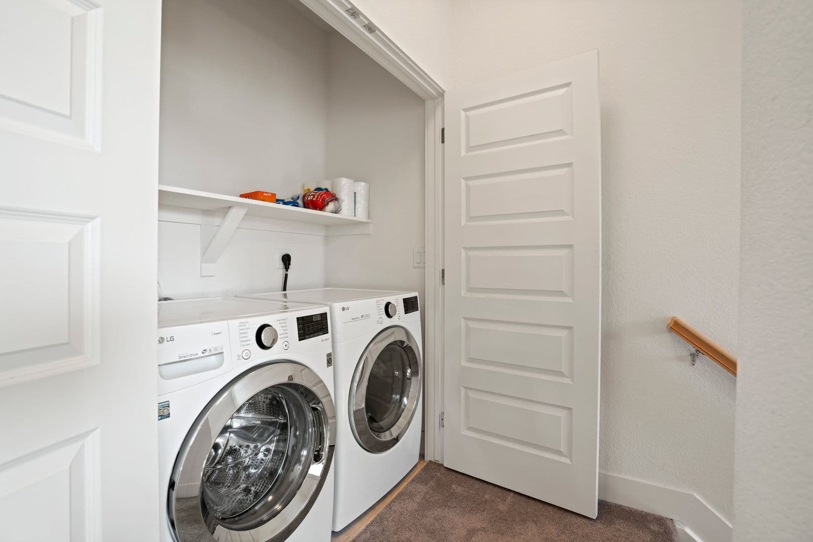 Lakewood Townhome: 12843 W Nevada Pl