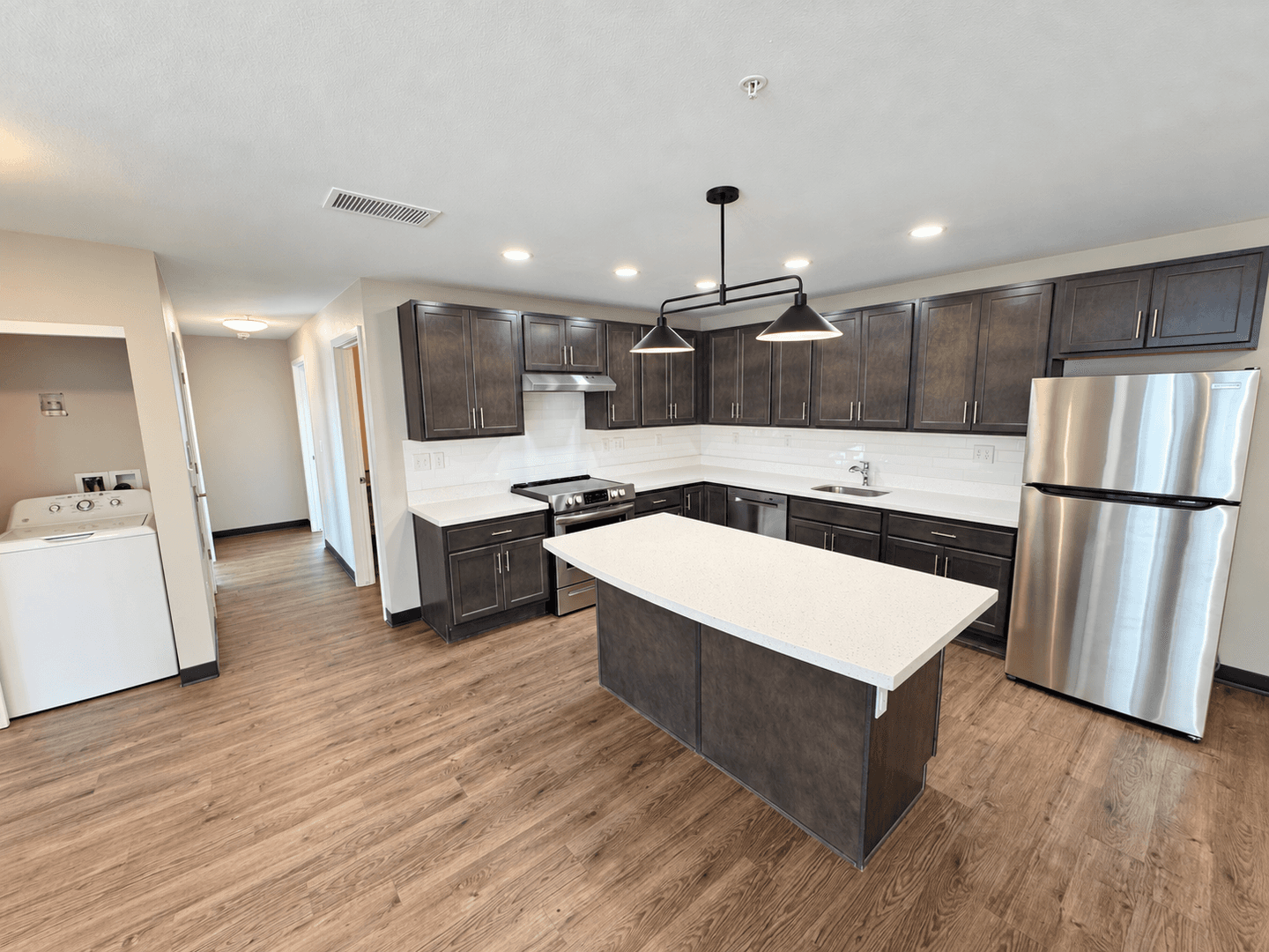 Lakewood Apartment: 5855-5865 W 11th Avenue