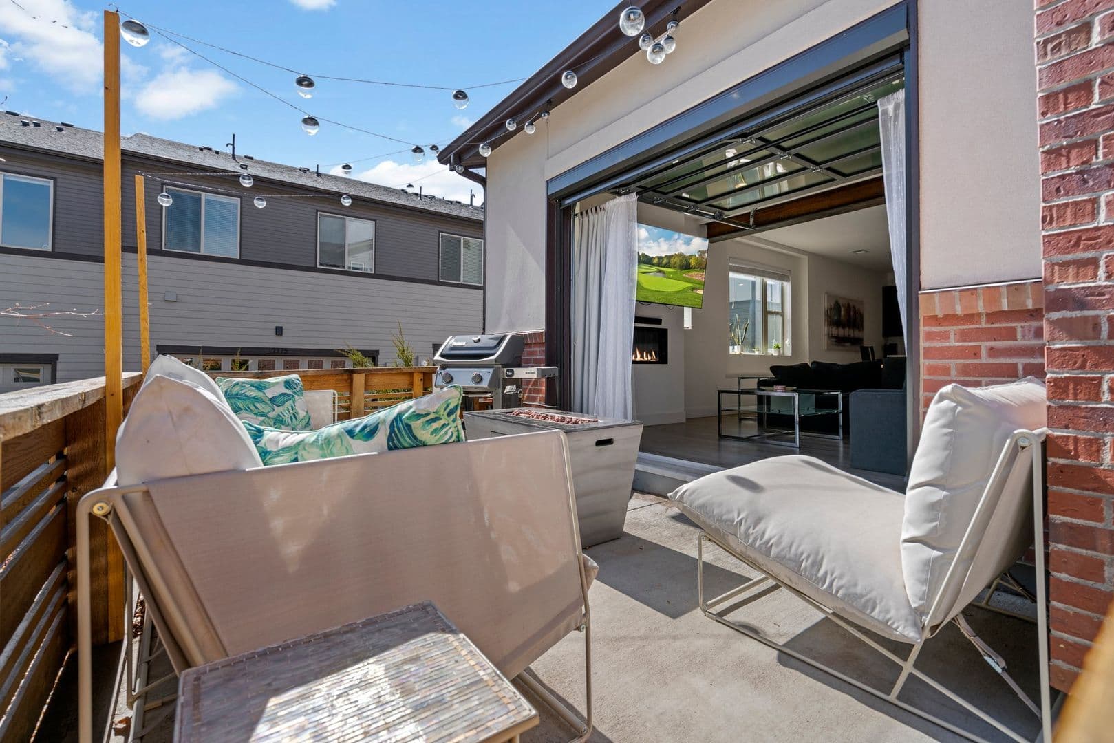 Lakewood Townhome: 12843 W Nevada Pl