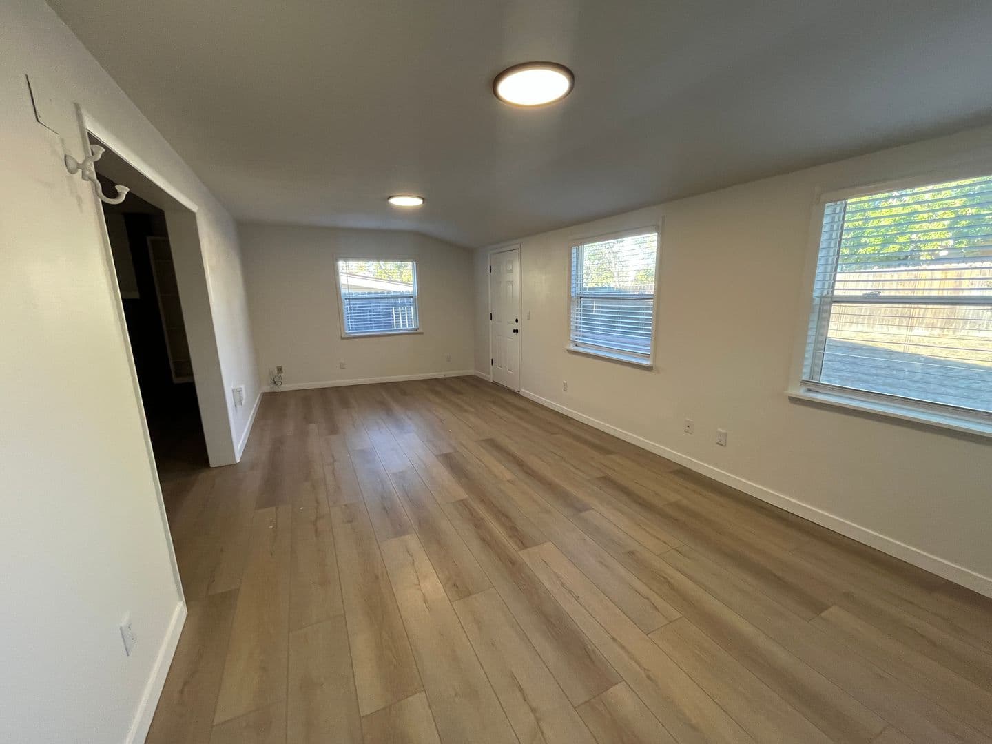 Aurora House: 15739 E Greenwood Dr
