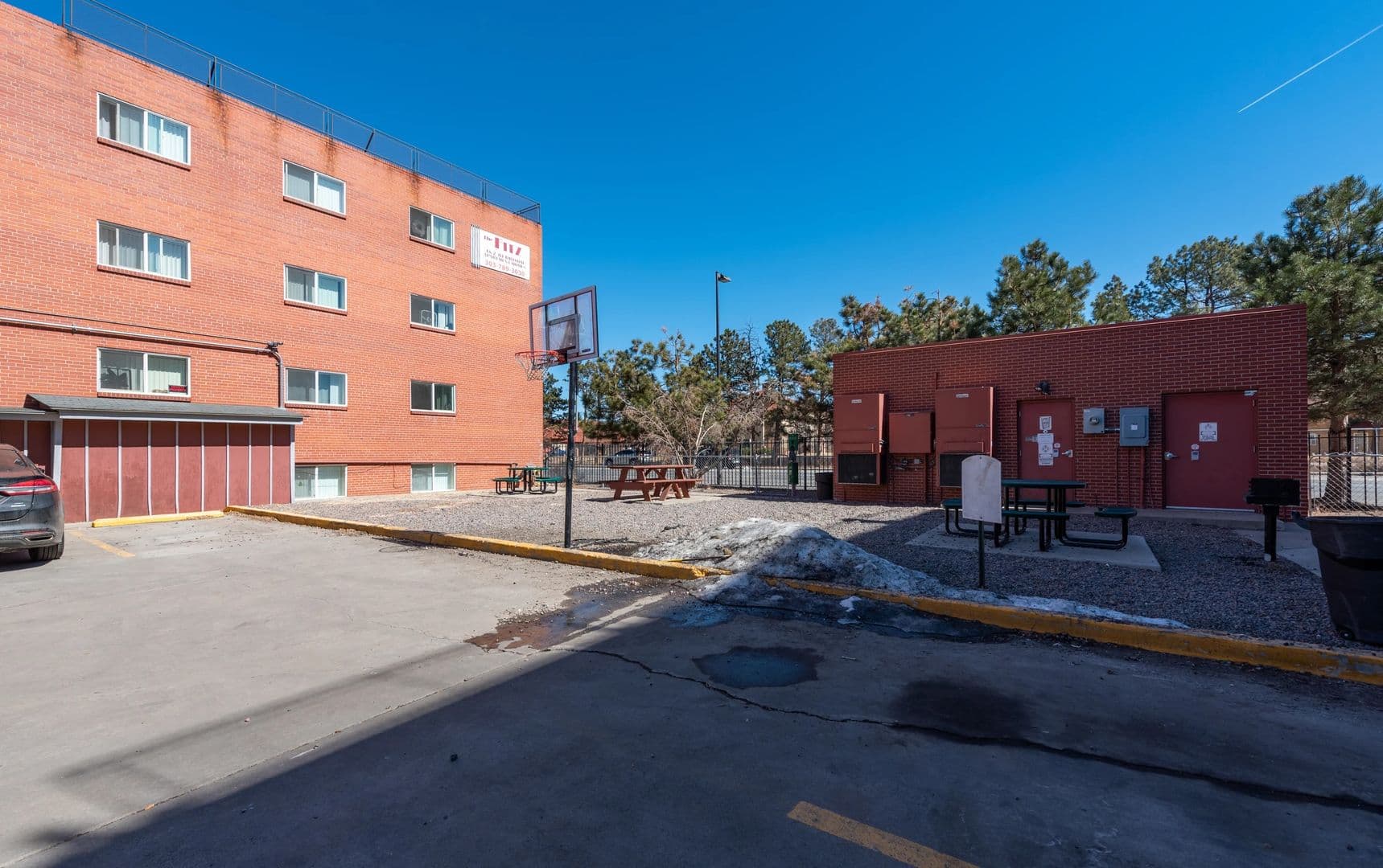 Aurora Apartment: 1747 Peoria Street