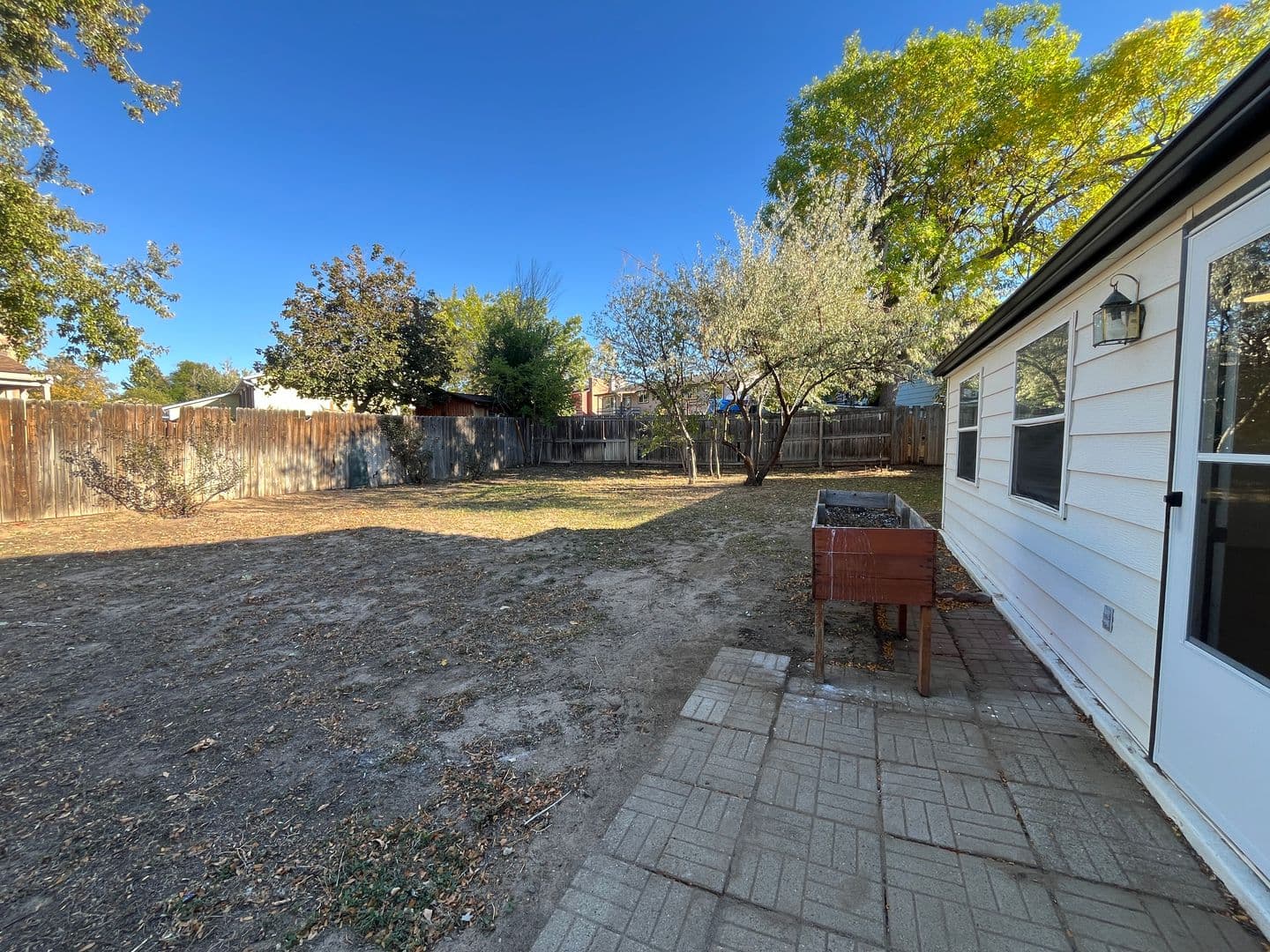 Aurora House: 15739 E Greenwood Dr