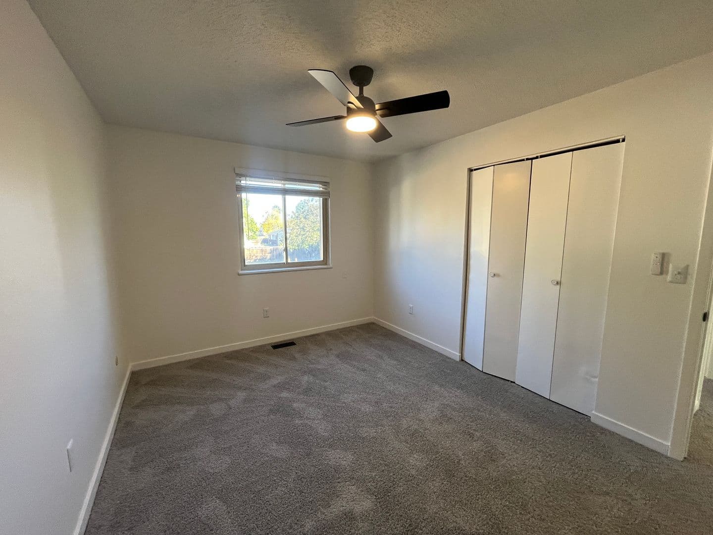 Aurora House: 15739 E Greenwood Dr