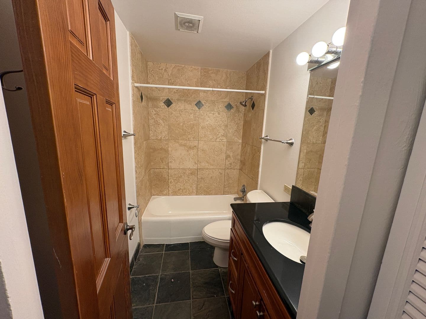Denver Condo: 4600 E. Asbury Circle #506