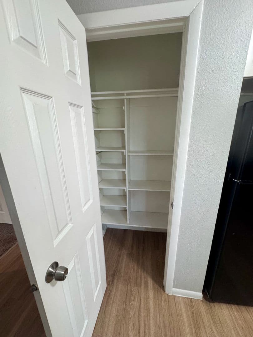 Lakewood Apartment: 1550 Kendall St