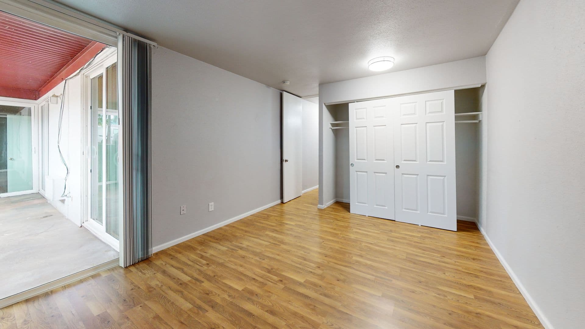 Aurora Apartment: 11600 E 16th Ave
