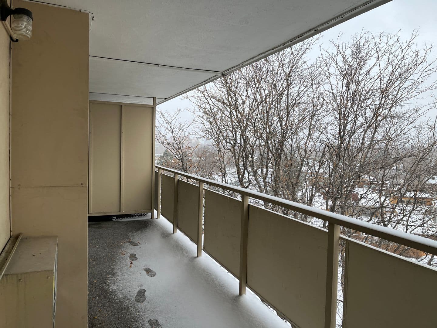 Denver Condo: 4600 E. Asbury Circle #506