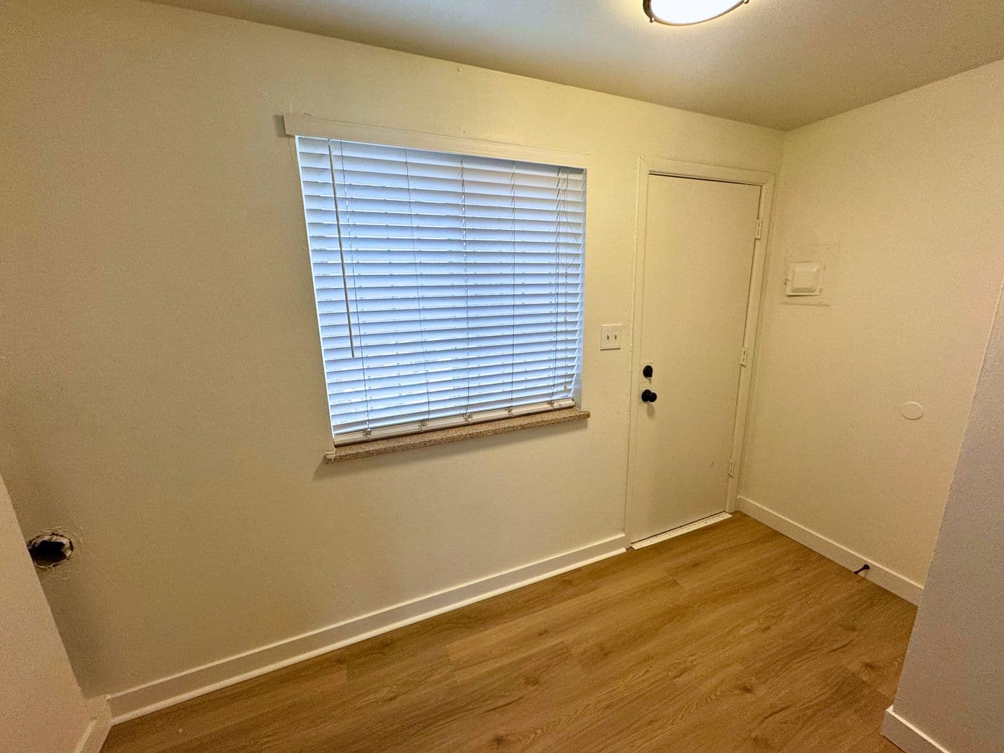 Aurora Apartment: 10800-10810 E 4th Way