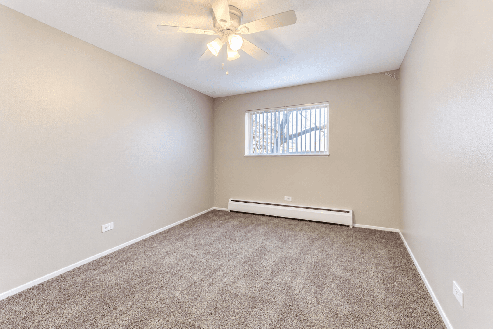 Aurora Apartment: 1747 Peoria Street