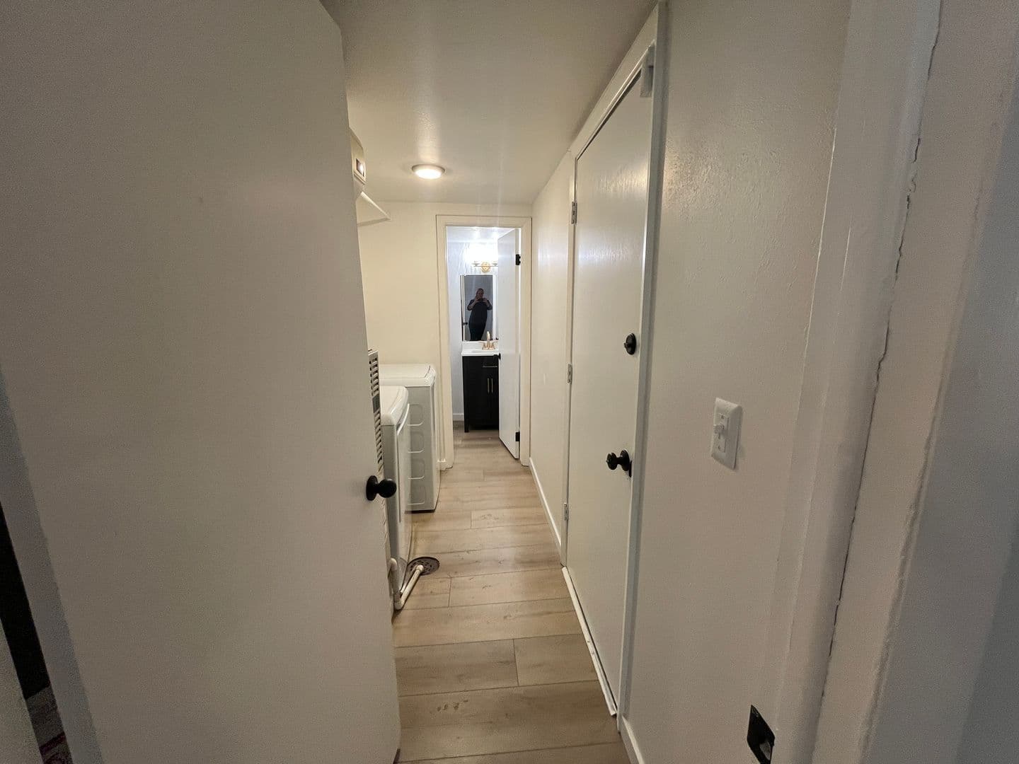 Aurora House: 15739 E Greenwood Dr