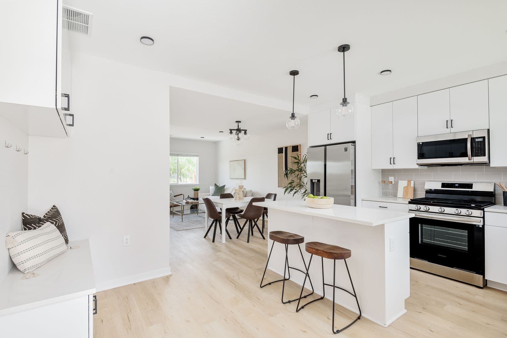 Aurora Townhome: 16001-16065 E 16th Ave