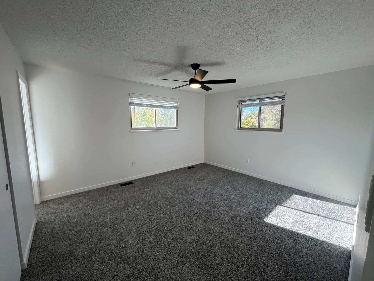 Aurora House: 15739 E Greenwood Dr