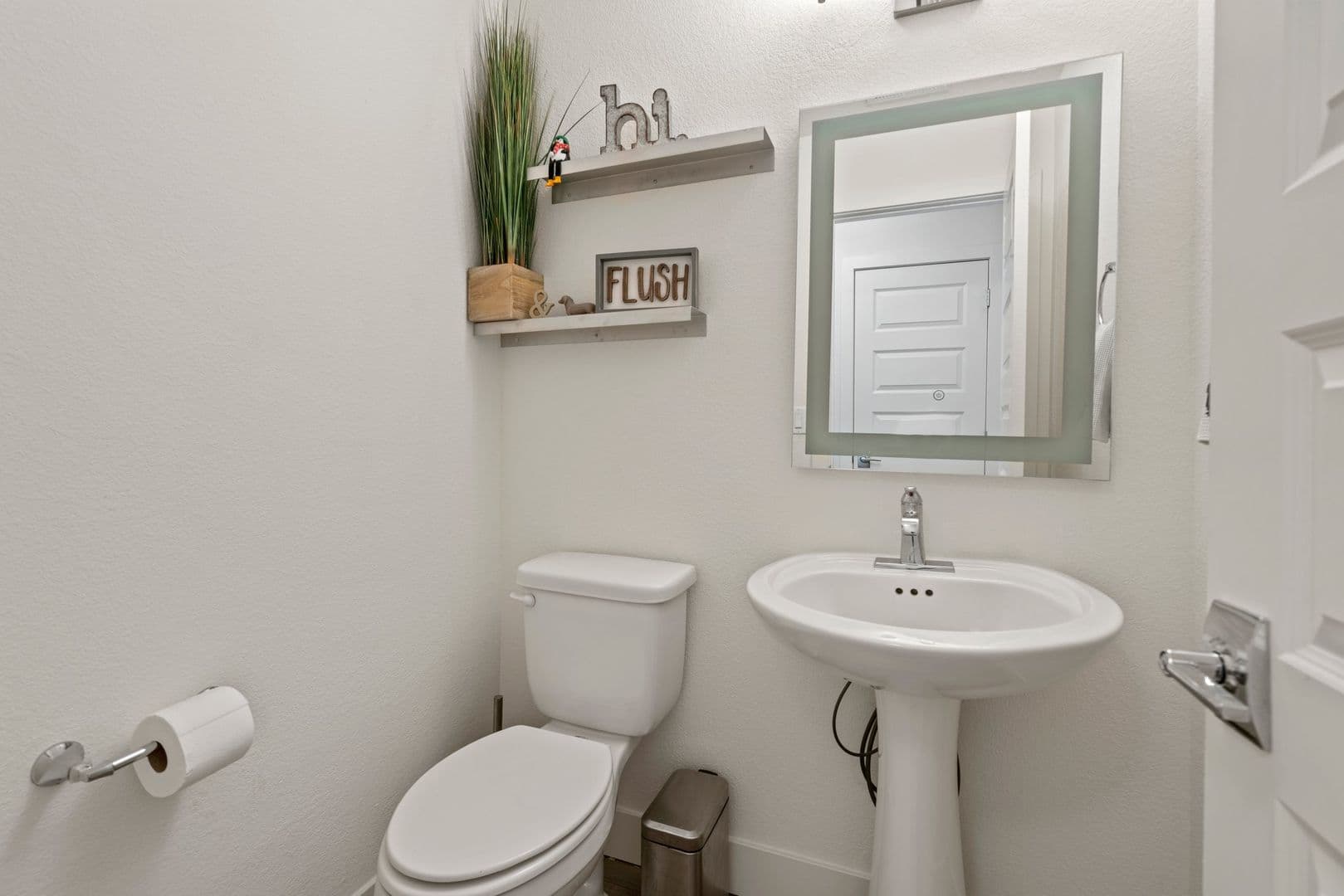Lakewood Townhome: 12843 W Nevada Pl