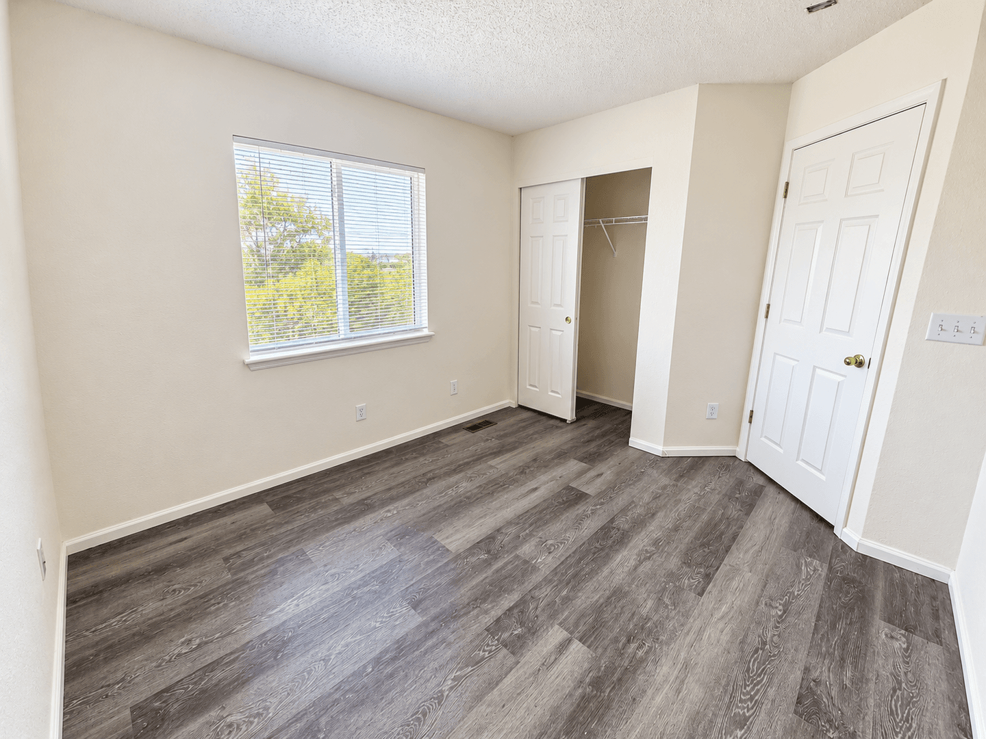 Denver House: 4022 Perth St