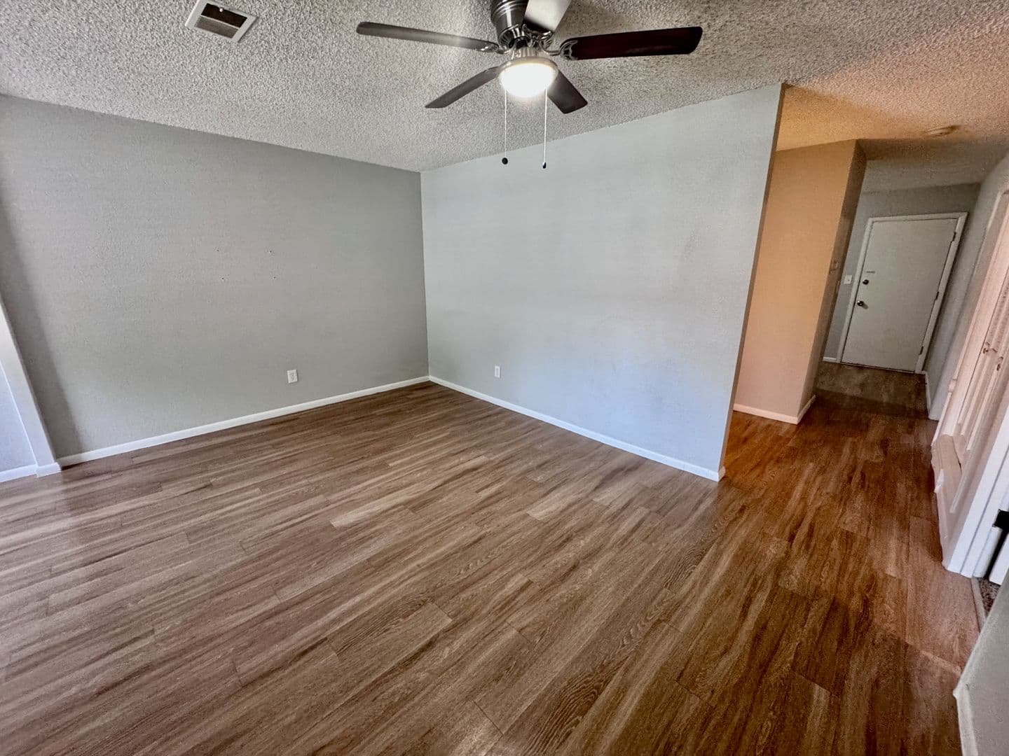 Lakewood Apartment: 1550 Kendall St
