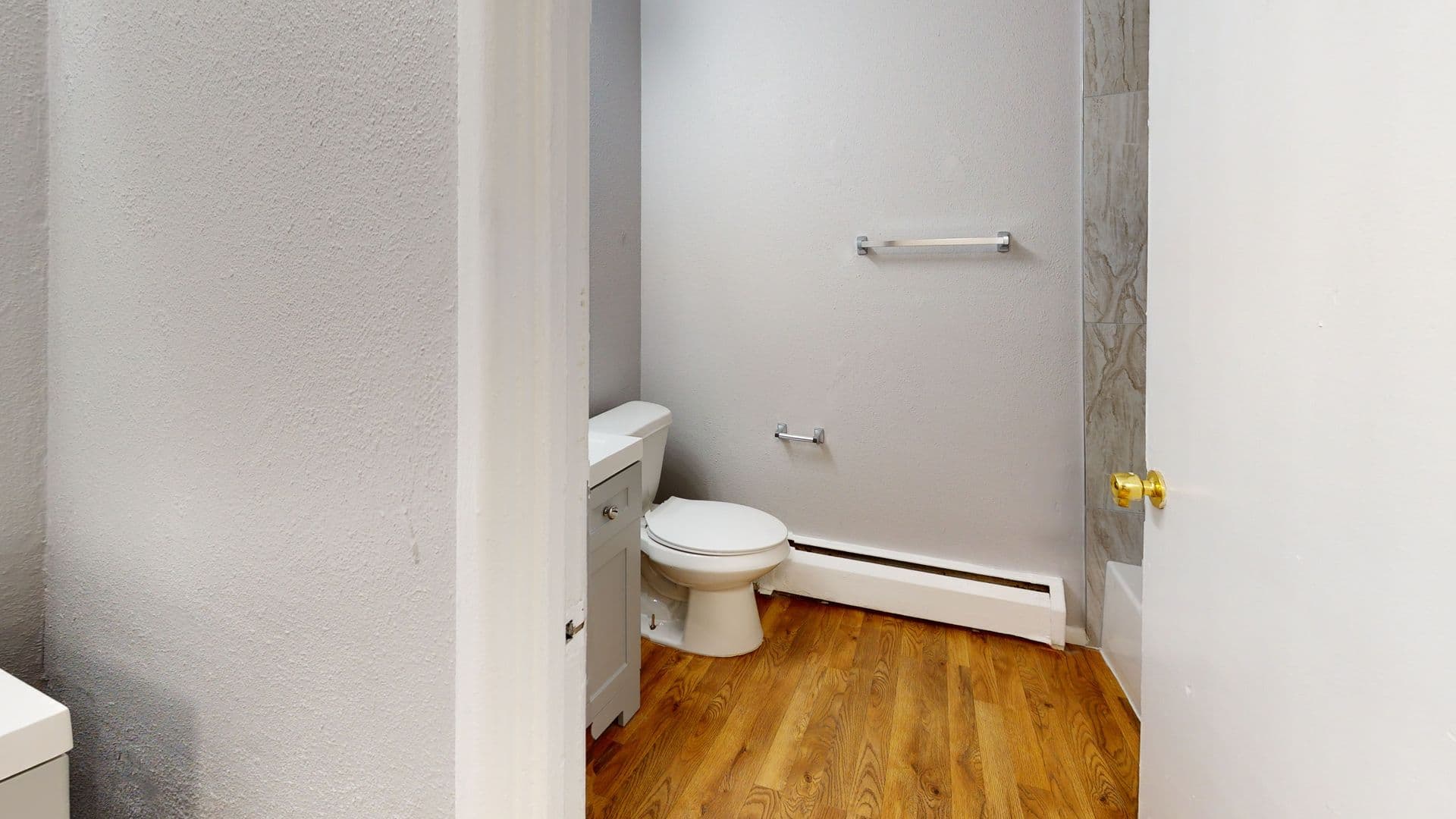 Aurora Apartment: 11600 E 16th Ave