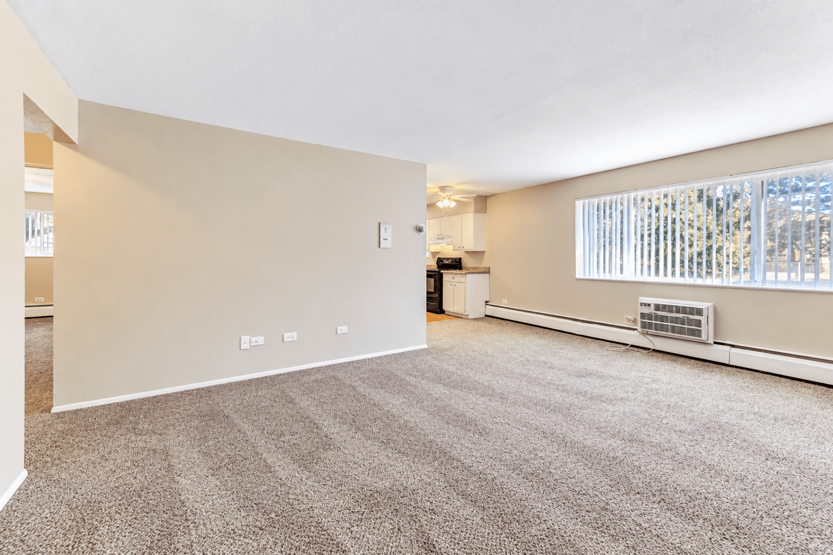 Aurora Apartment: 1747 Peoria Street