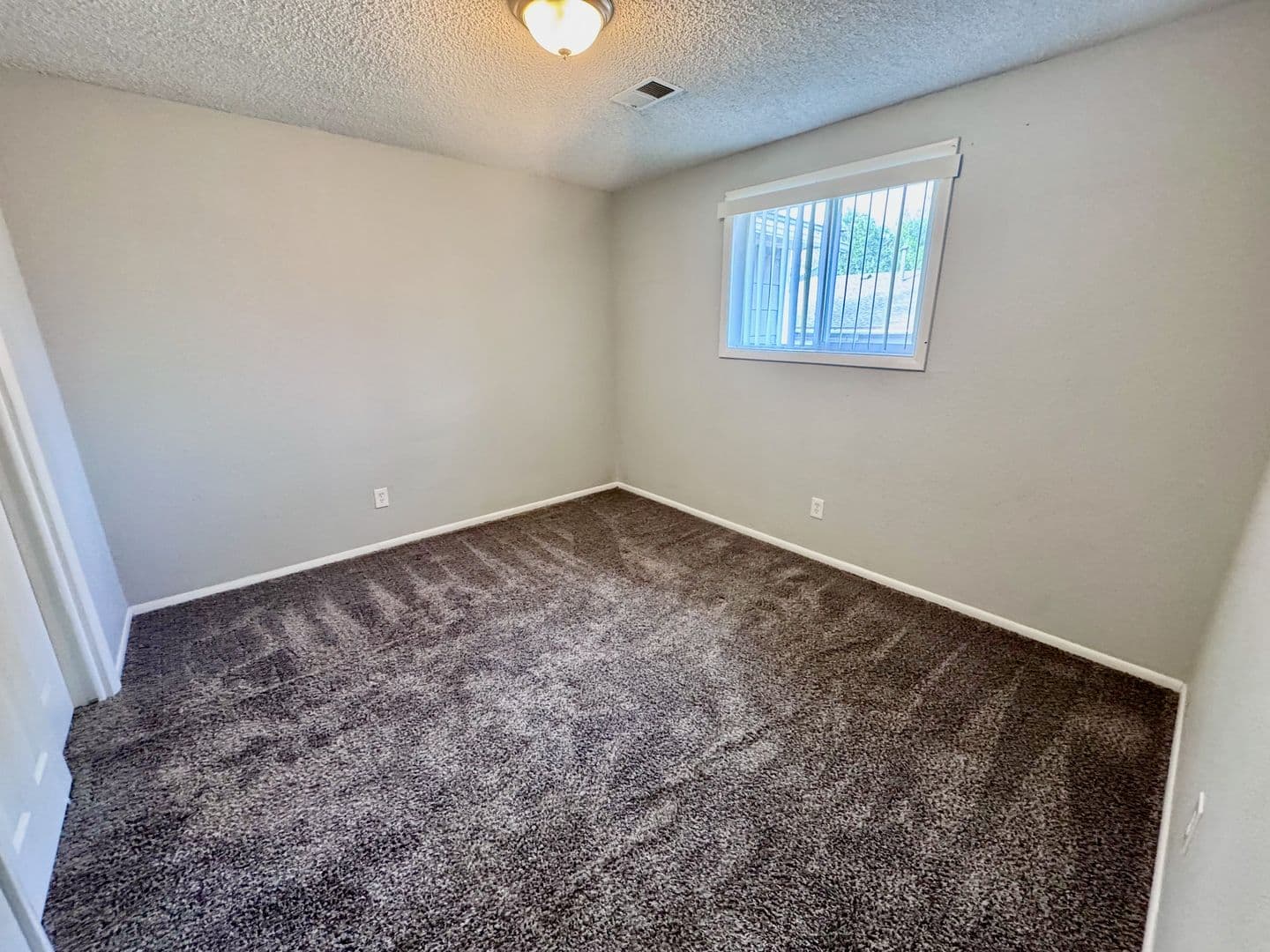 Lakewood Apartment: 1550 Kendall St