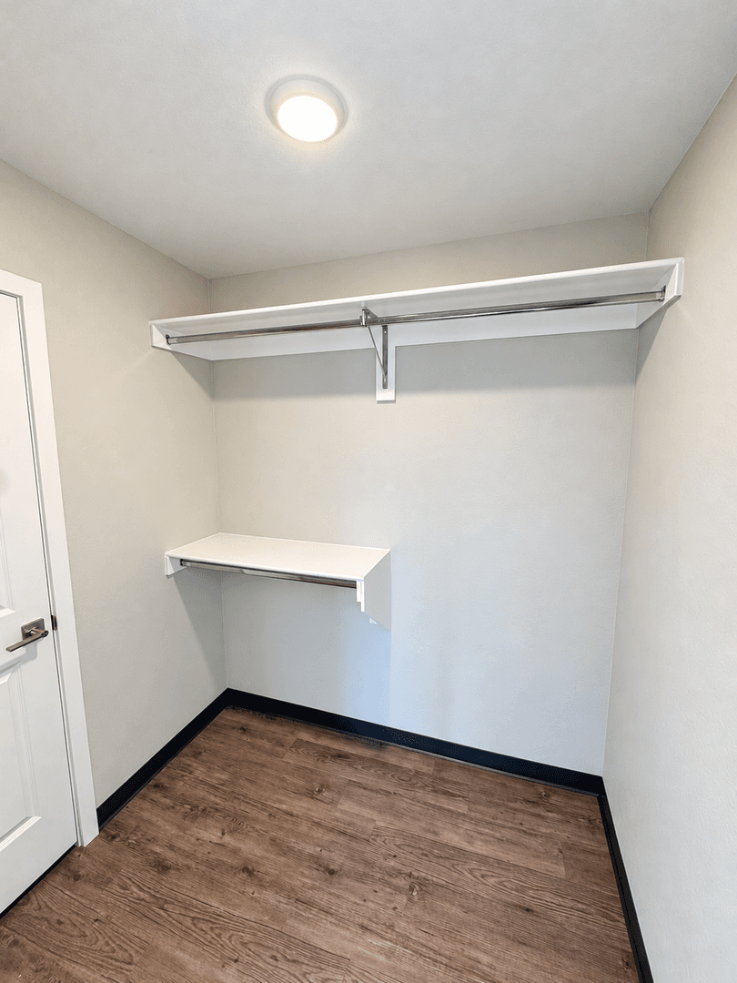 Lakewood Apartment: 5855-5865 W 11th Avenue