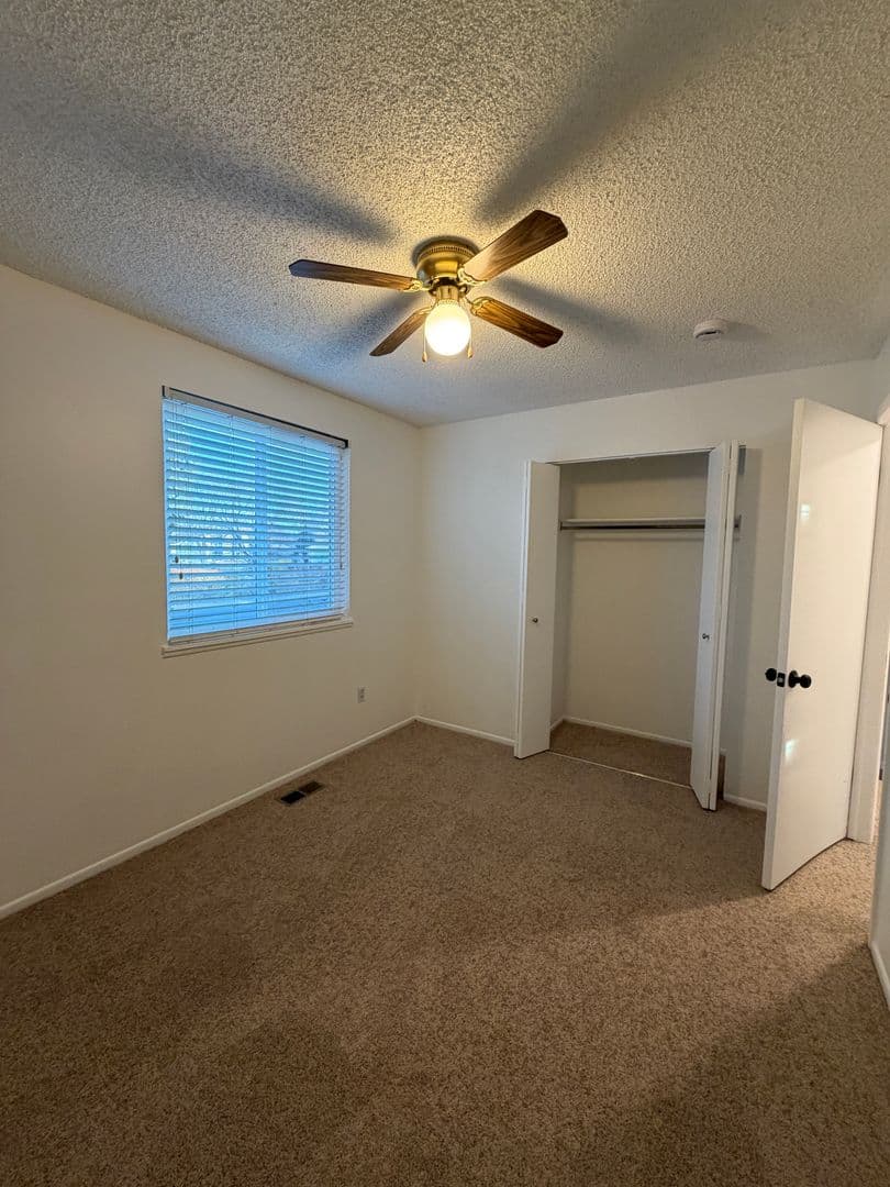 Aurora House: 3159 S Mobile Way
