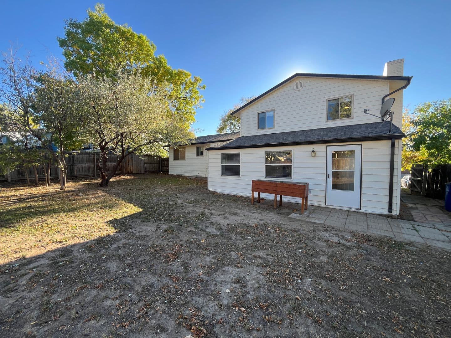 Aurora House: 15739 E Greenwood Dr