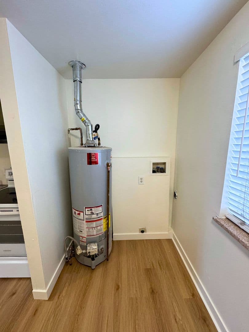 Aurora Apartment: 10800-10810 E 4th Way