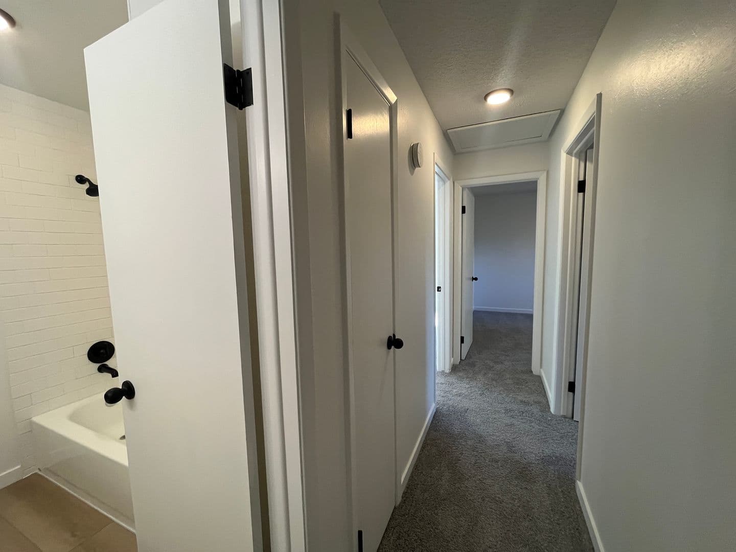 Aurora House: 15739 E Greenwood Dr