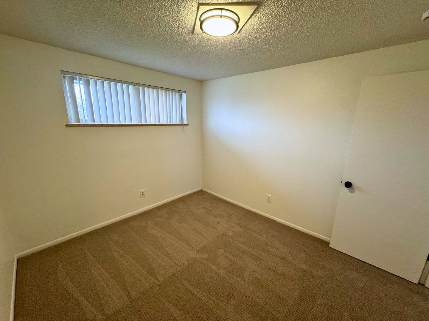 Aurora Apartment: 10800-10810 E 4th Way