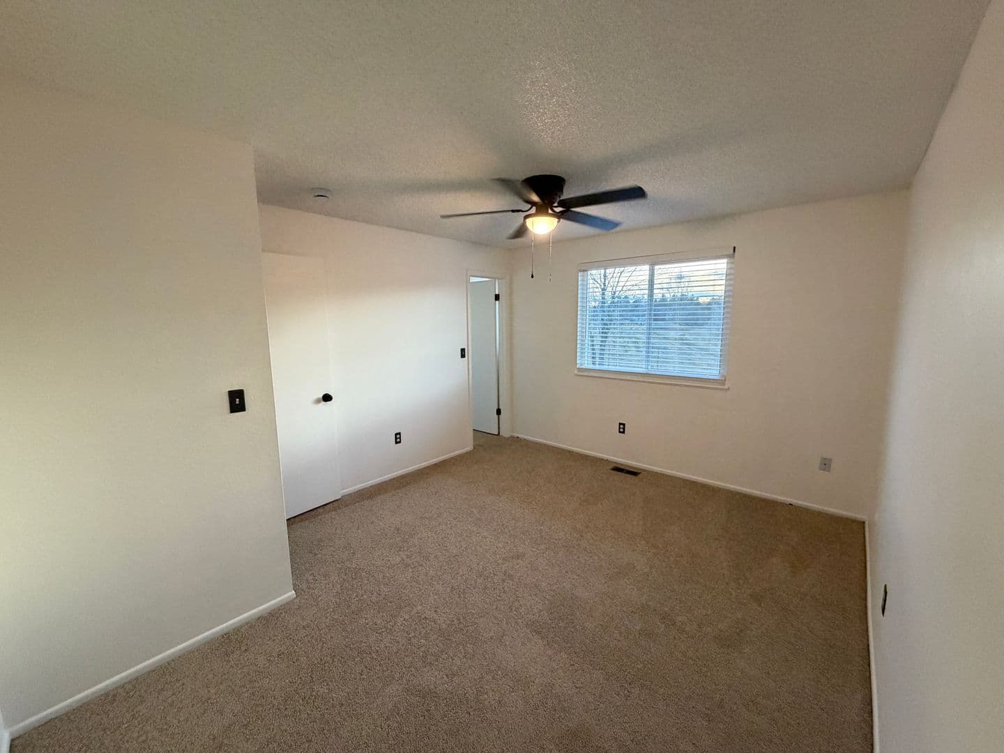 Aurora House: 3159 S Mobile Way