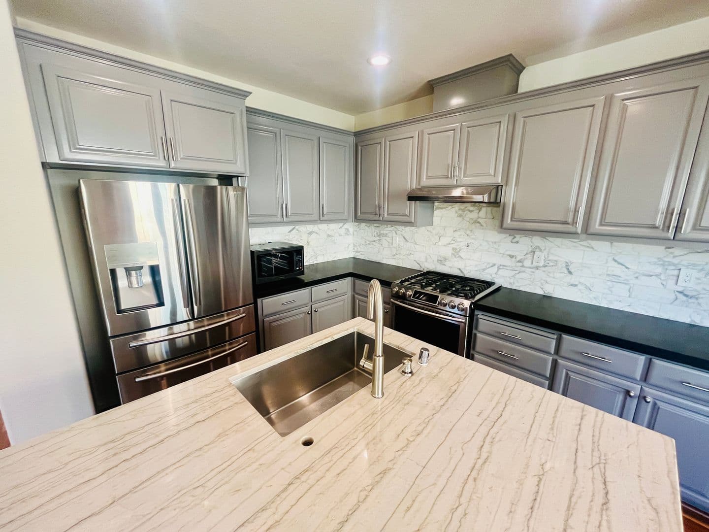 Santa Clara House: 4456 Headen Way
