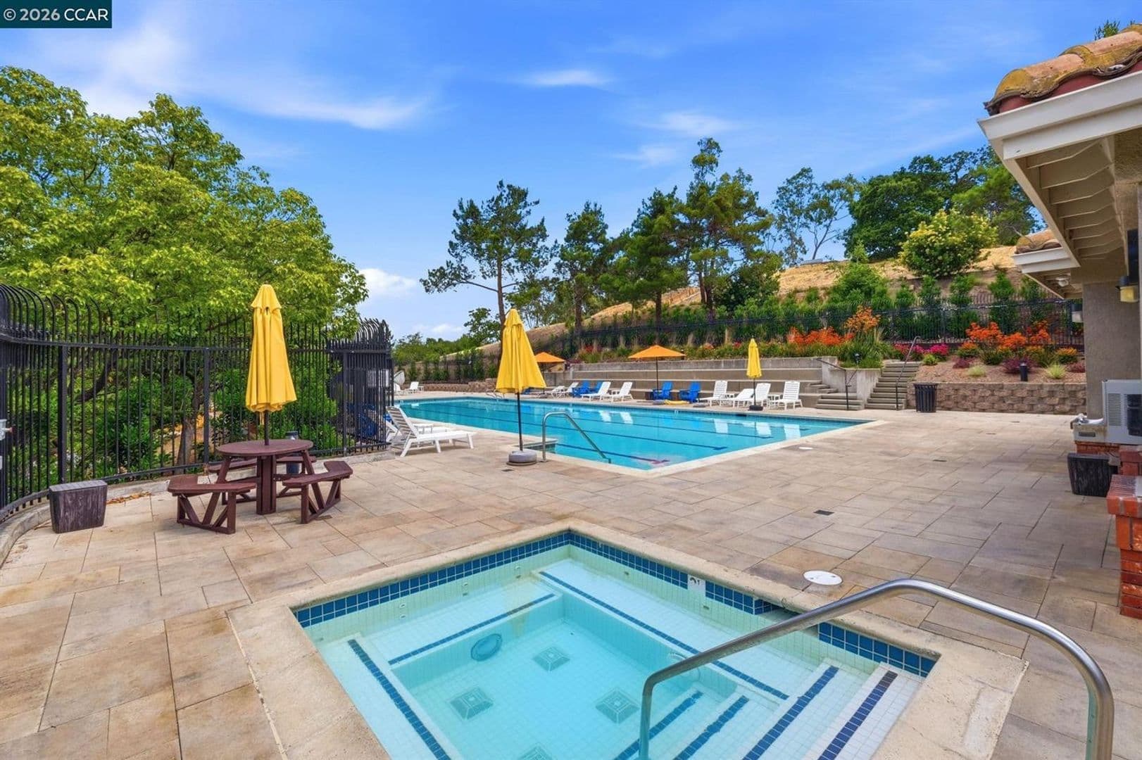 Martinez House: 504 Westaire Boulevard