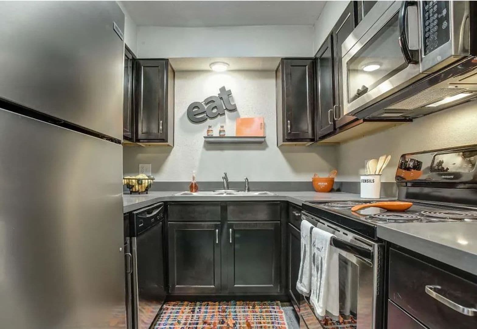 Norman Apartment: 2073 W Lindsey St