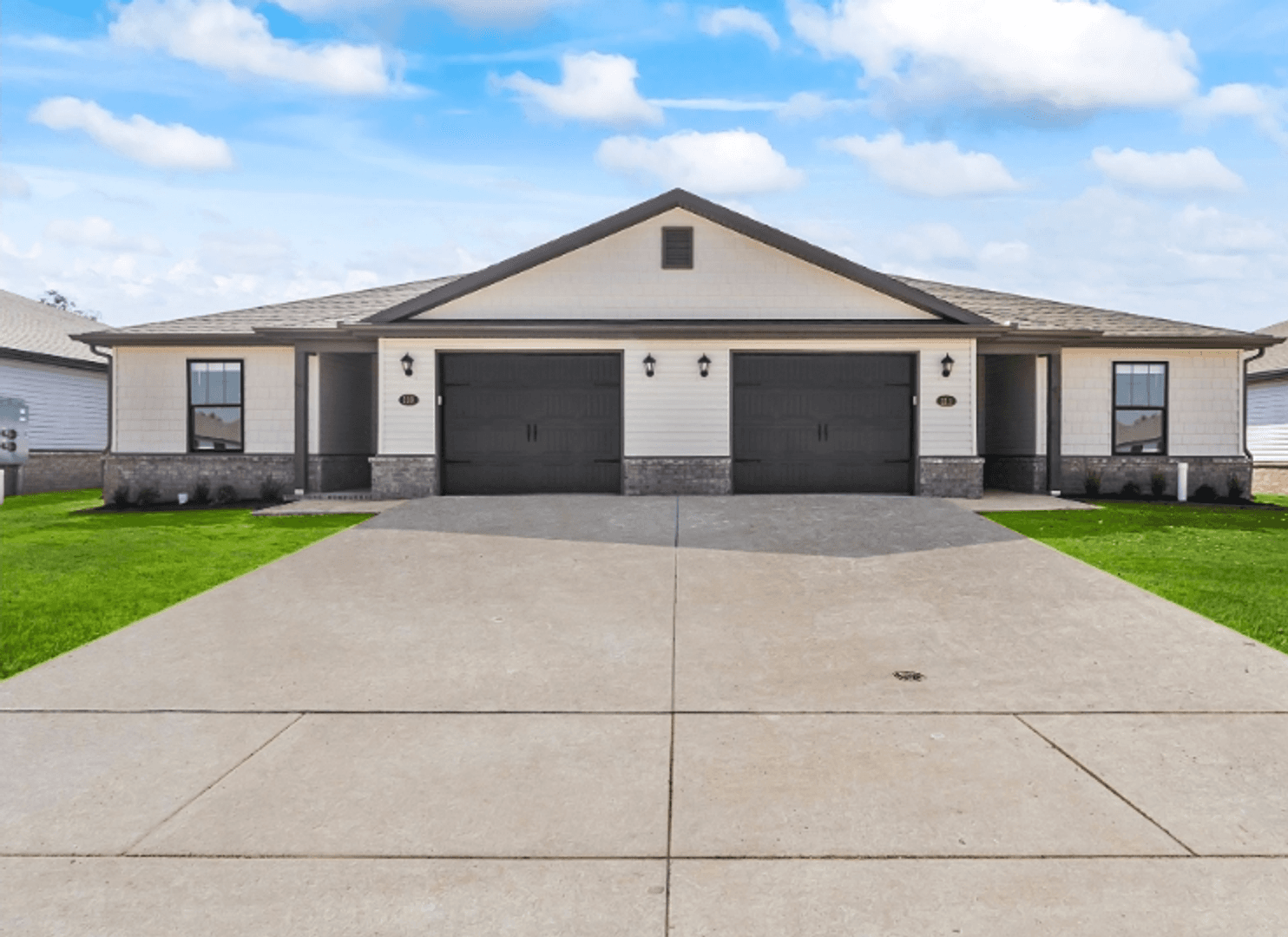 Bentonville Apartment: 101 NW 63rd Avenue