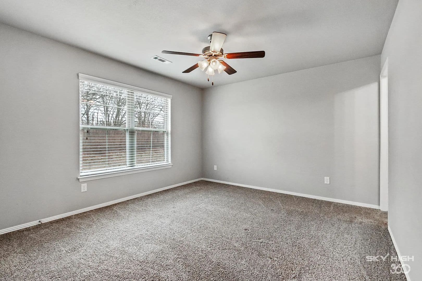 Siloam Springs Apartment: 1402 S. Haden Unit B