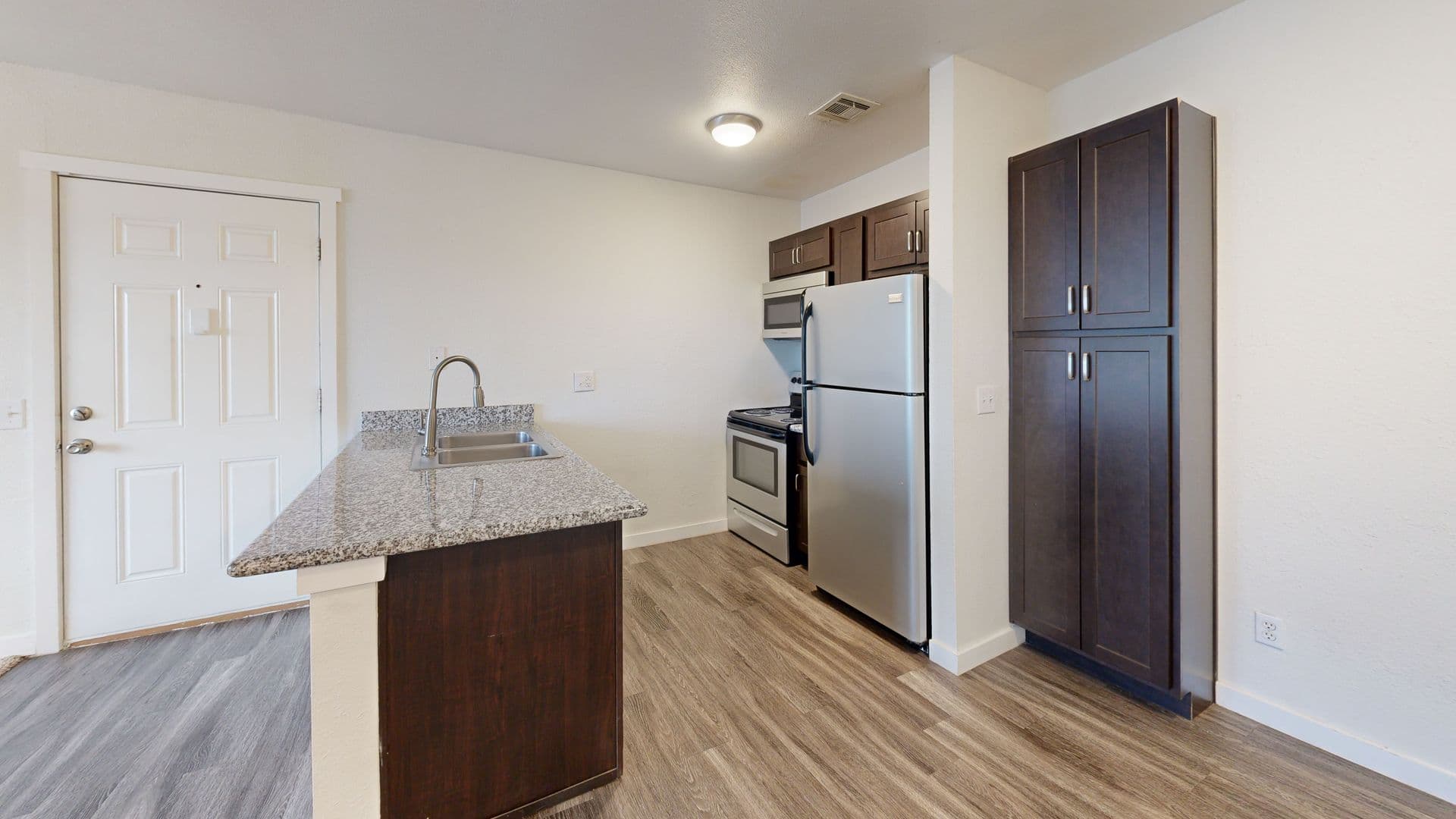 Oklahoma City Apartment: 8201 N Rockwell Ave