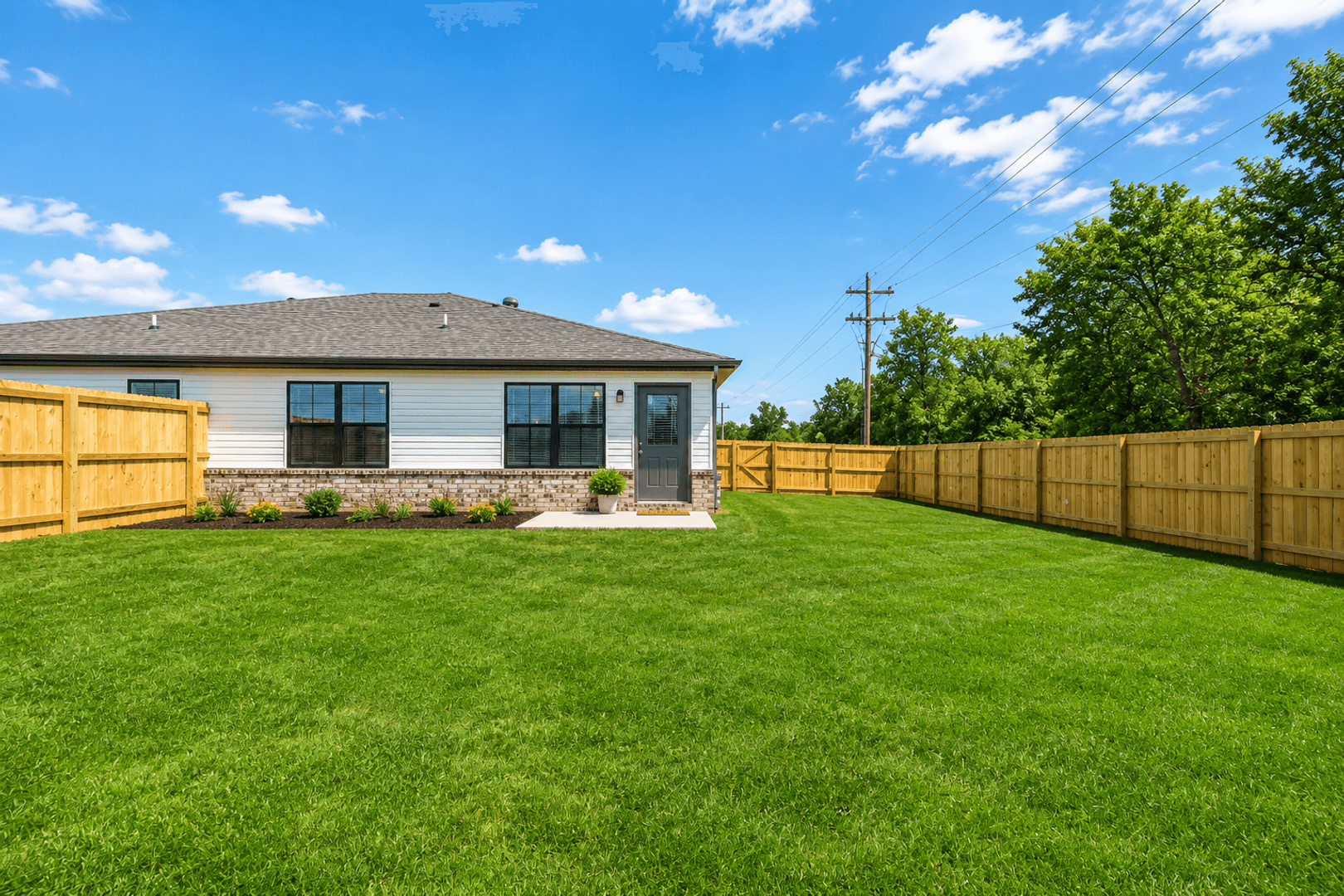 Bentonville Apartment: 101 NW 63rd Avenue