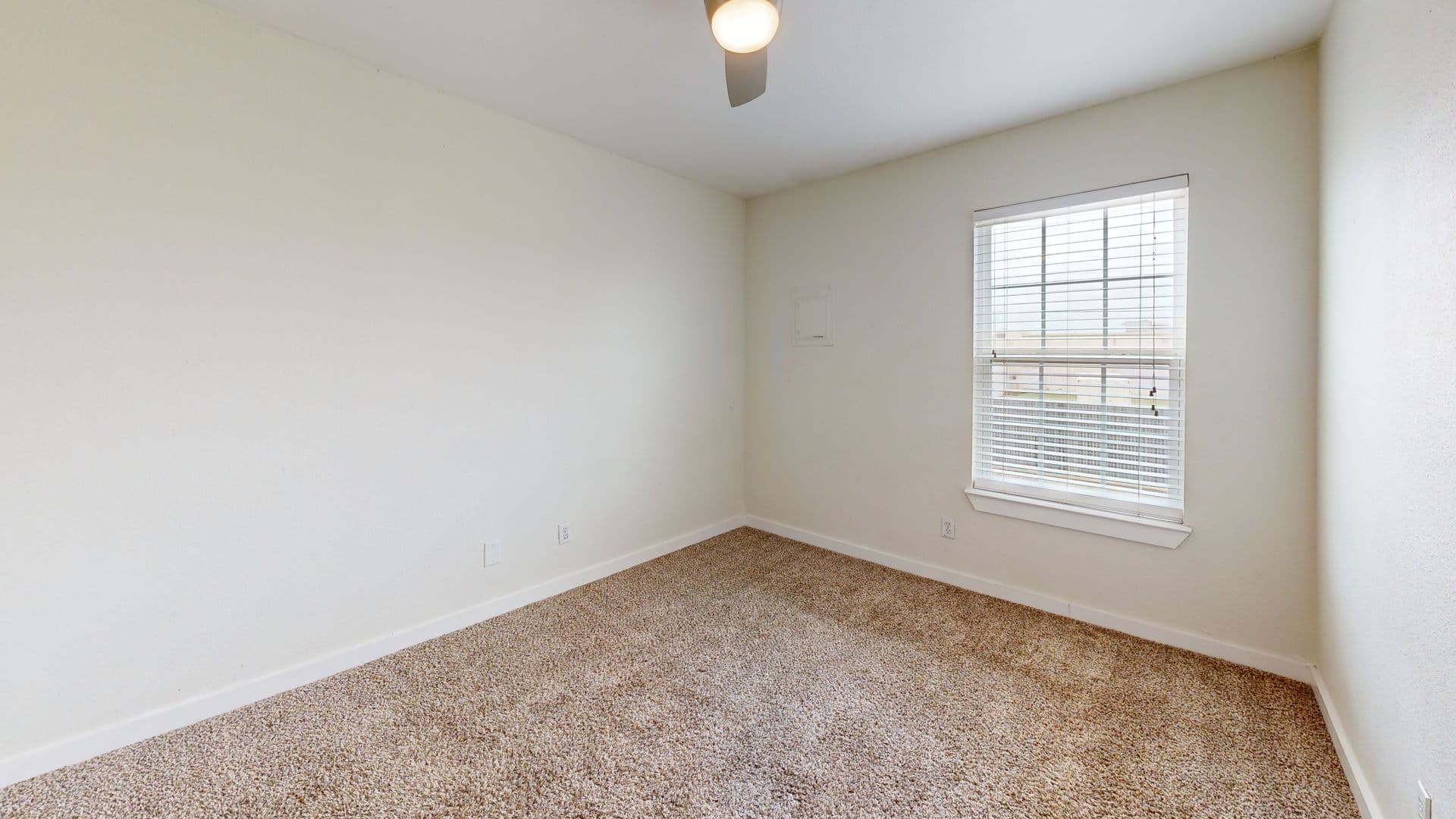 Oklahoma City Apartment: 8201 N Rockwell Ave