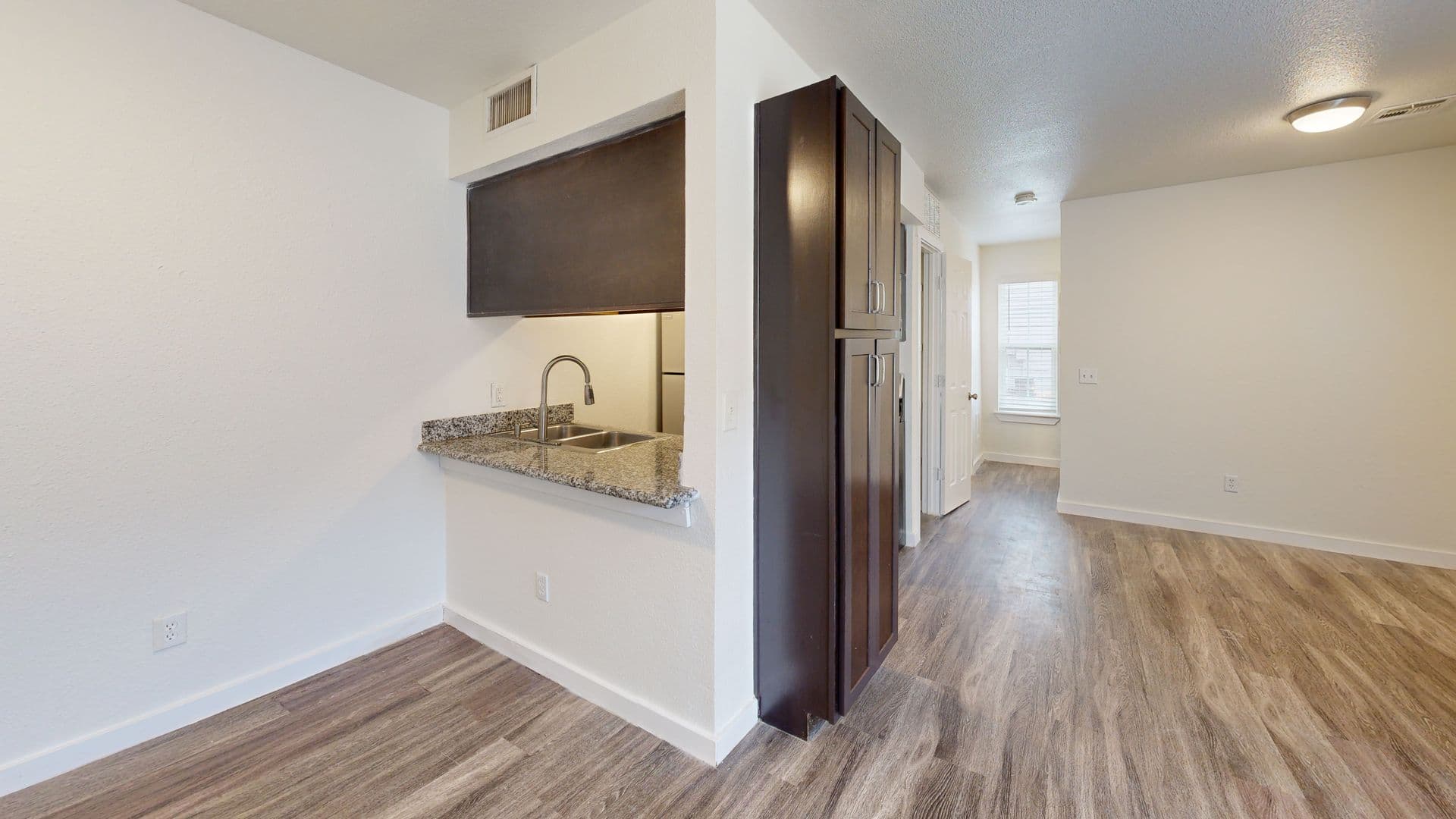 Oklahoma City Apartment: 8201 N Rockwell Ave