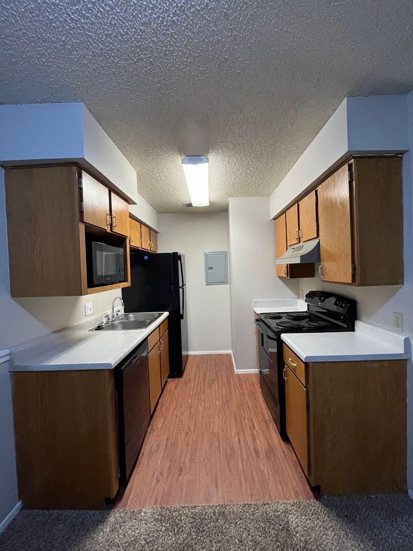 Lubbock Apartment: 3201 W Loop 289
