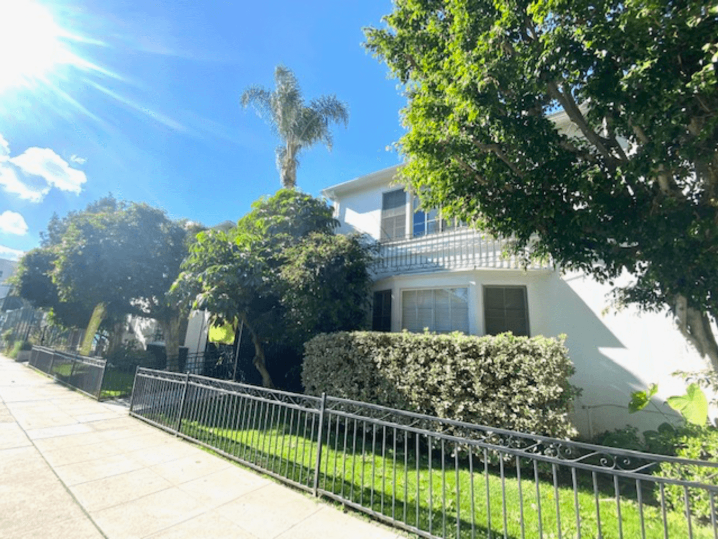 Los Angeles Apartment: 1811 N. Cherokee Ave.